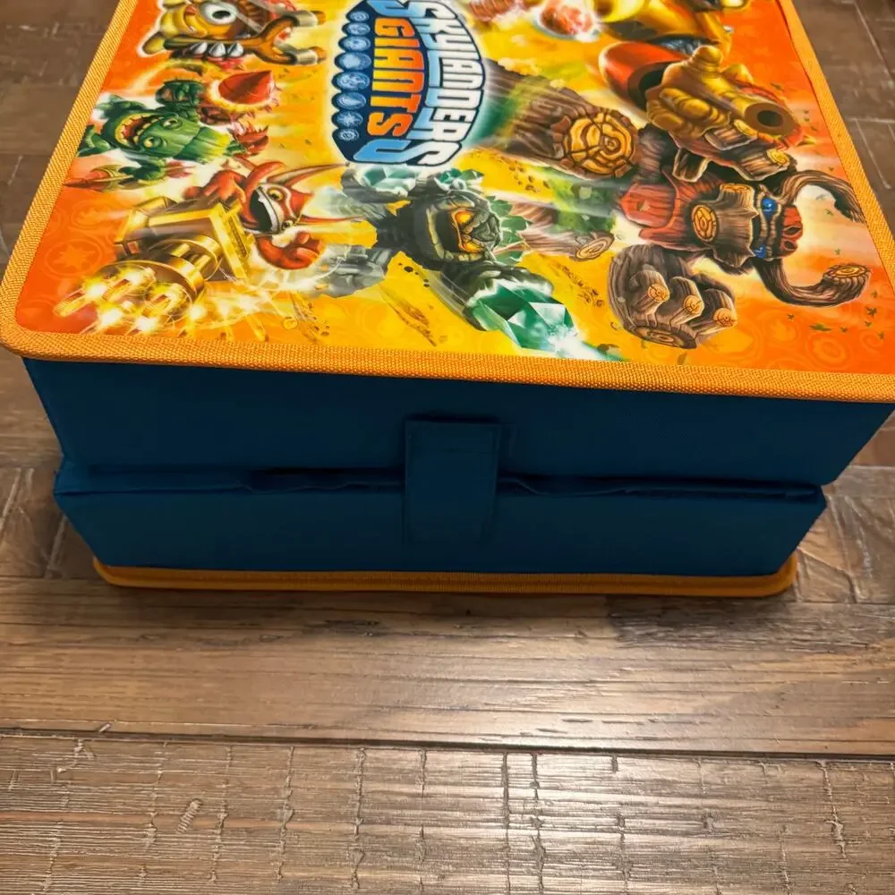 Skylanders Giants Display Carrying Storage Case Large Bag Figure Holder